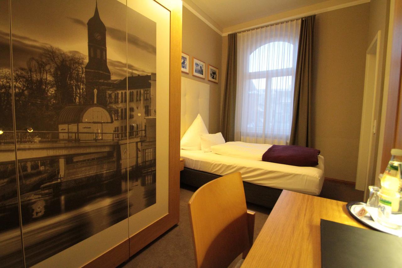 Hotel Am Molkenmarkt Brandenburg  Ngoại thất bức ảnh