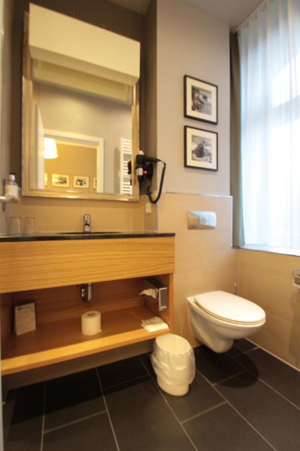 Hotel Am Molkenmarkt Brandenburg  Ngoại thất bức ảnh