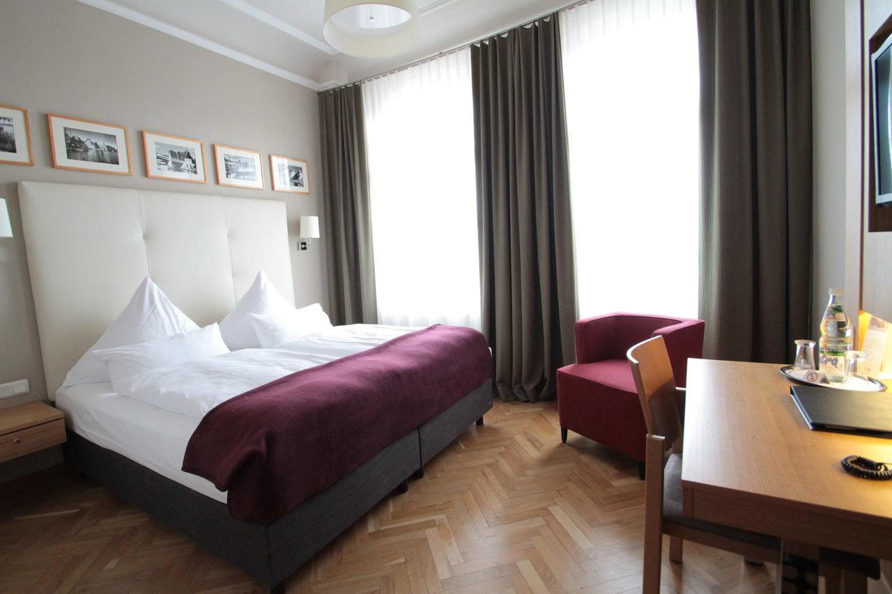 Hotel Am Molkenmarkt Brandenburg  Ngoại thất bức ảnh
