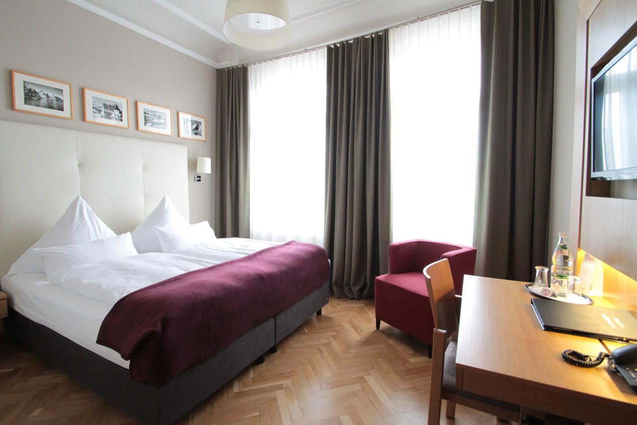 Hotel Am Molkenmarkt Brandenburg  Ngoại thất bức ảnh