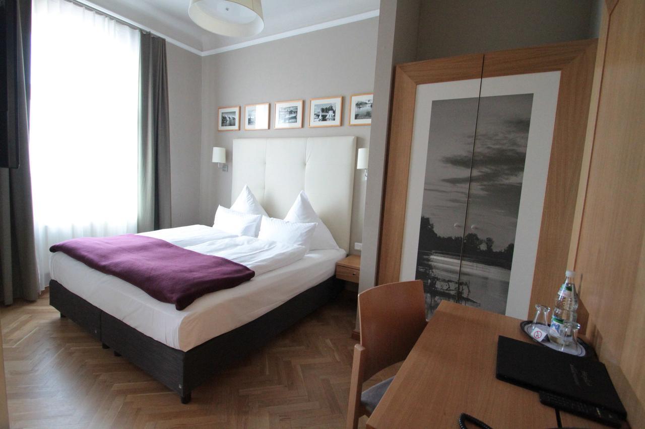 Hotel Am Molkenmarkt Brandenburg  Ngoại thất bức ảnh