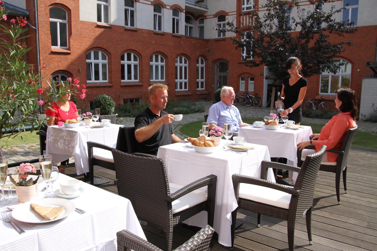 Hotel Am Molkenmarkt Brandenburg  Ngoại thất bức ảnh