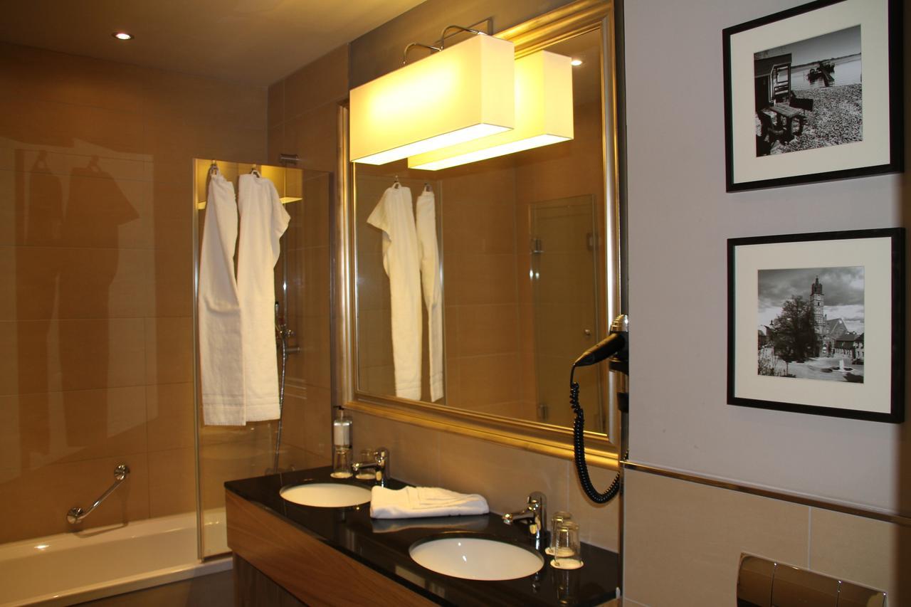 Hotel Am Molkenmarkt Brandenburg  Ngoại thất bức ảnh